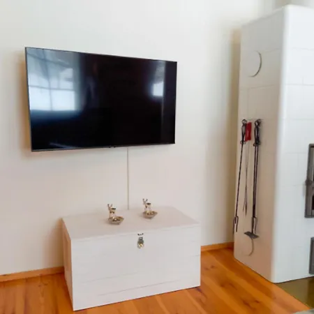 Vuolkuma C By Interhome * סאריסלקה